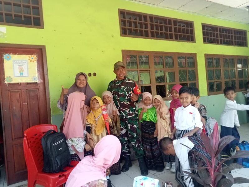 Komsos dan Pamwil Babinsa di Mautapaga, Ciptakan Lingkungan Sekolah Aman dan Nyaman